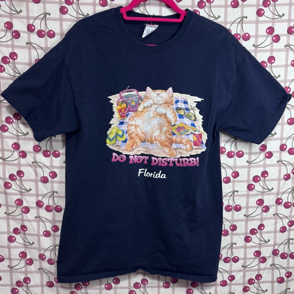 “Do Not Disturb!” Navy Graphic Florida Sleeping Cat Graphic T-Shirt